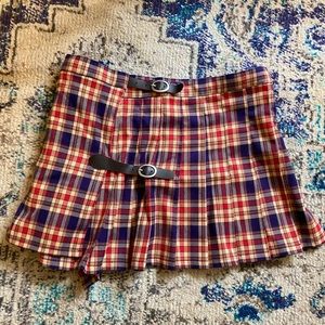 Brandy buckle plaid skirt pleated